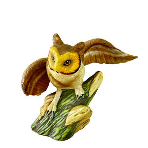 Vintage Ceramic Owl Statue Figurine Landing Hunting Wings Spread 3"